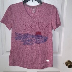 Reel Legend Performance Outfitters Heathered Fushia Navy Blue Waves Sun Medium
